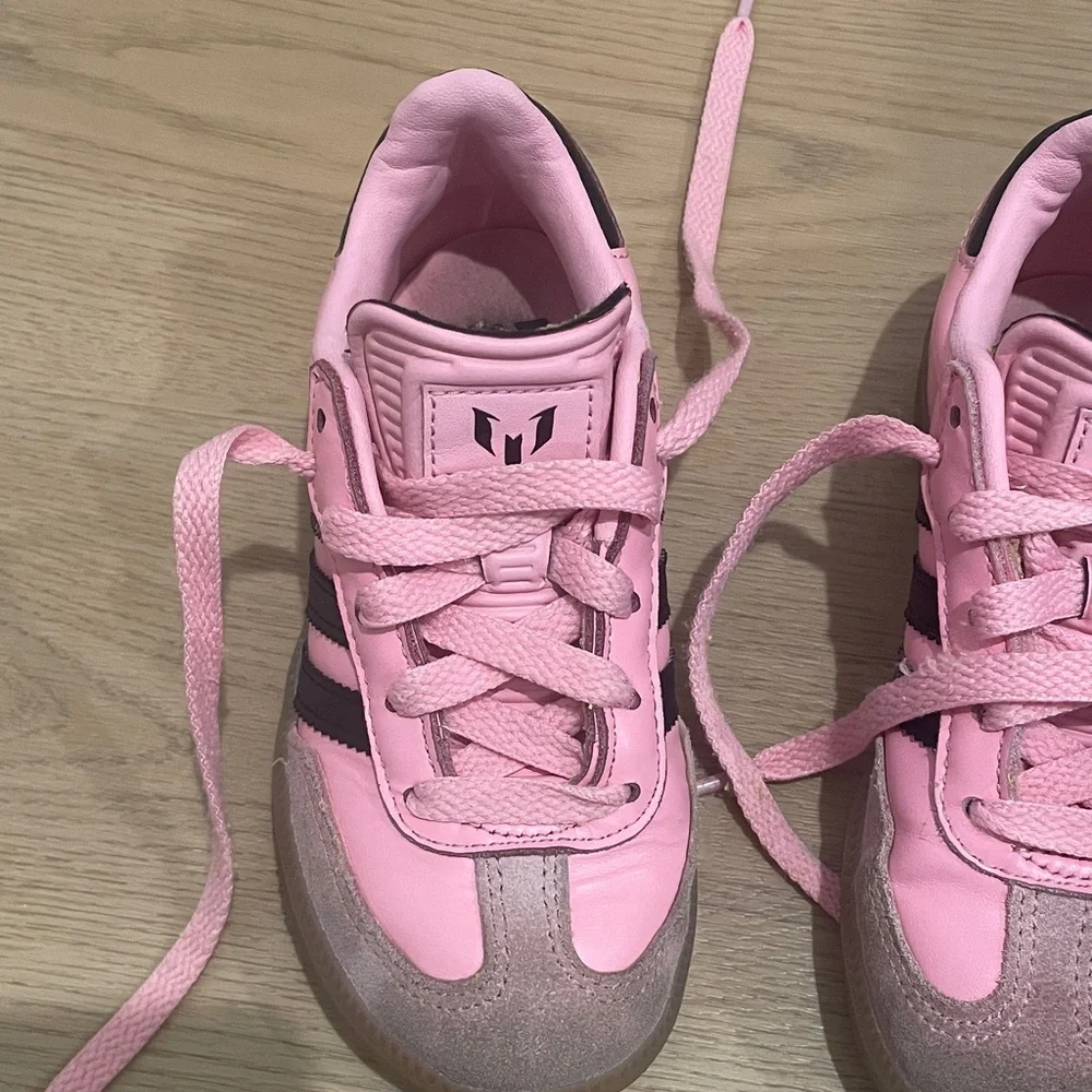 Adidas Kids Pink and Gray Sneakers - Picture 6 of 9